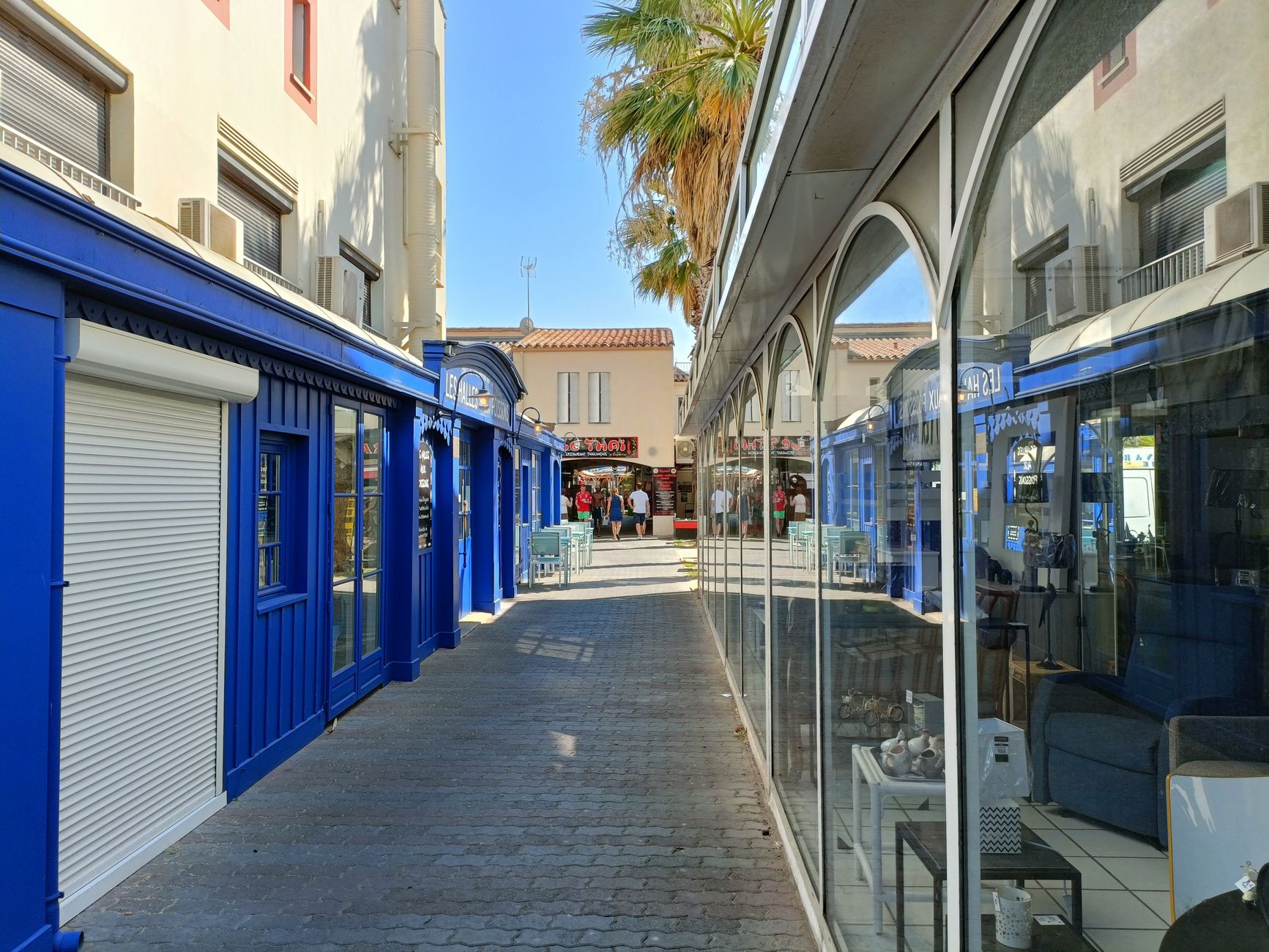 Agence Immobilière Commerciale équipe à Sevran